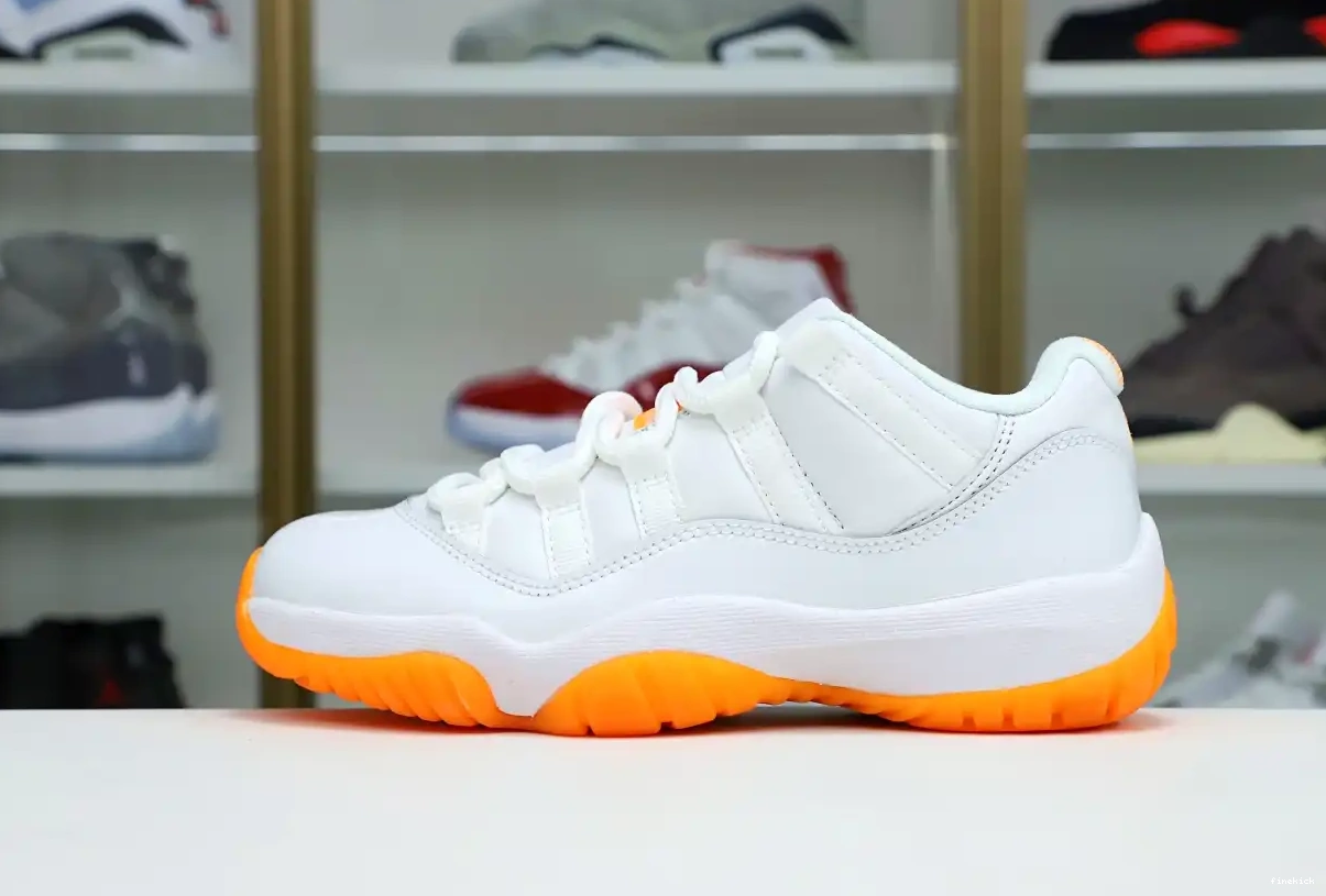 LOW JORDAN RETRO WMNS 11 AIR 'BRIGHT CITRUS' 0523